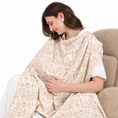 Load image into Gallery viewer, Pythal Under The Sea - Beige Hamper - model
