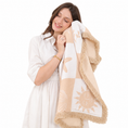 Load image into Gallery viewer, Pythal Under The Sea - Beige Hamper - model
