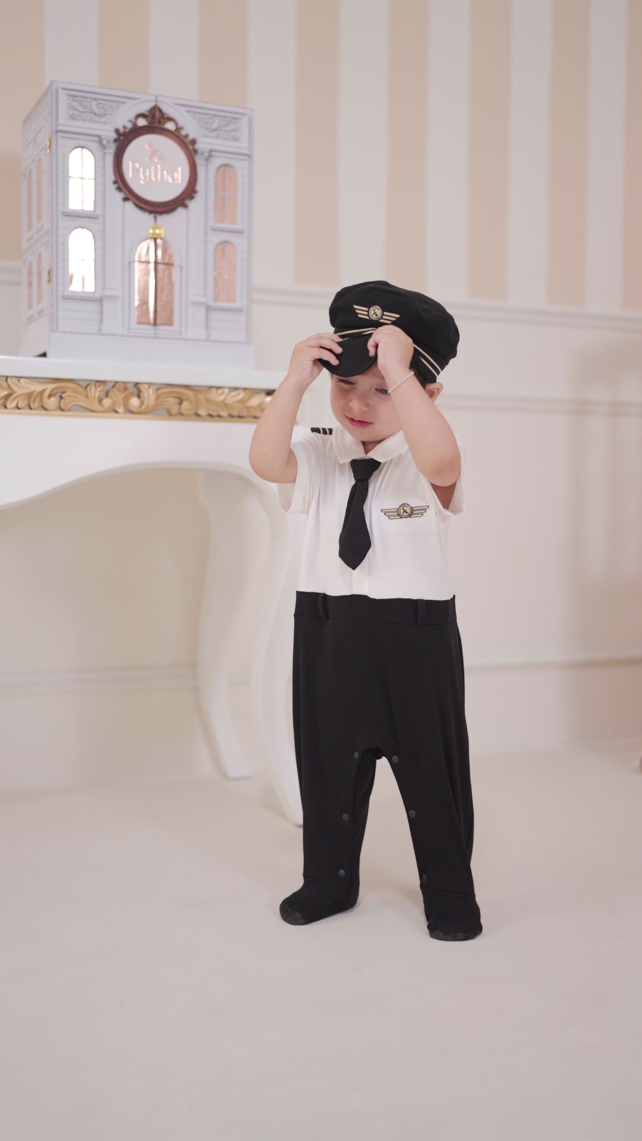 Pythal Baby Pilot Costume Set - Air Ranger - video