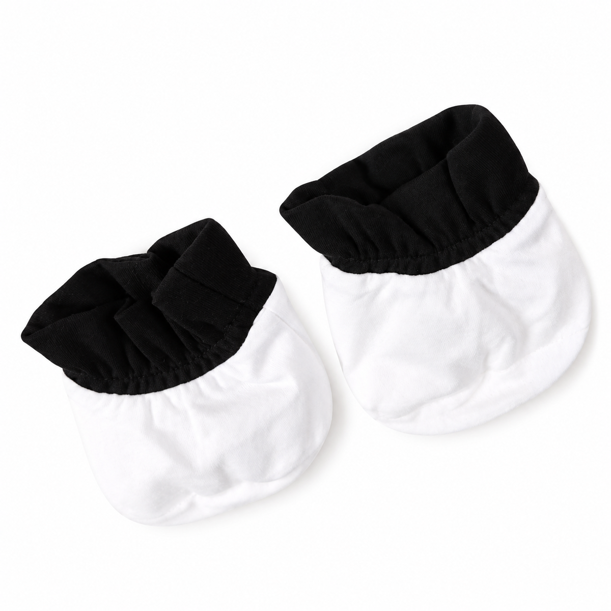 Pythal First Flight Hamper - socks
